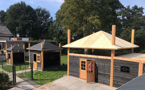 Kippenhok Hooiberg Bouwpakket Brian - 500x500x480cm