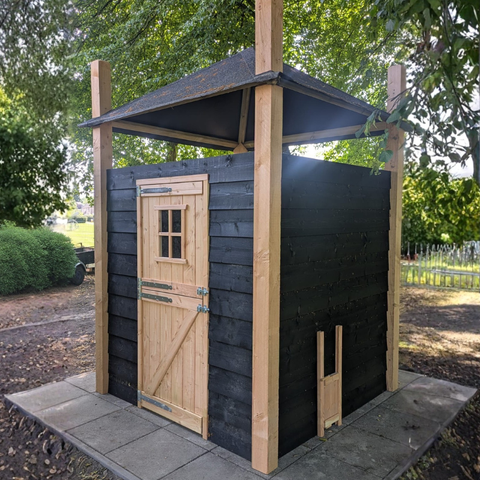 Konijnenhok Hooiberg Bouwpakket Vera - 215x215x300cm