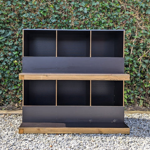 Luxe legnesten van betonplex (stapelbaar) - 96x54x47cm