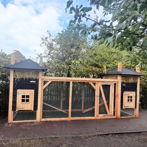 Kippenhok Hooiberg Carlo - Geïnspireerd door Carlo Boszhard