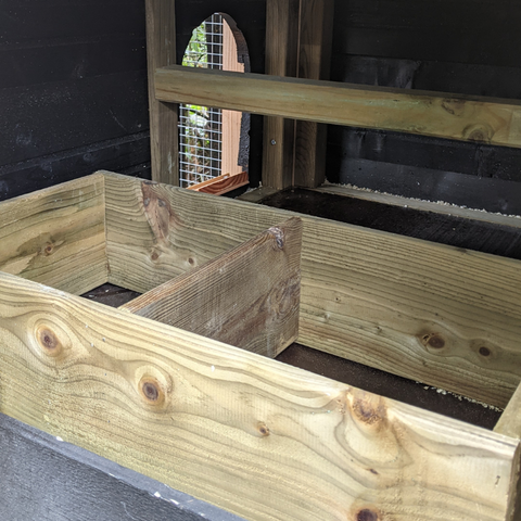 Kippenhok Hooiberg Carlo - Geïnspireerd door Carlo Boszhard