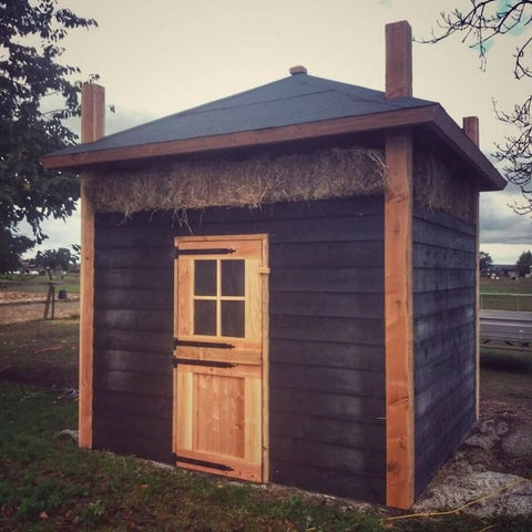 Kippenhok hooiberg bouwpakket An | groot hok ook geschikt voor geiten - 340x340x372cm