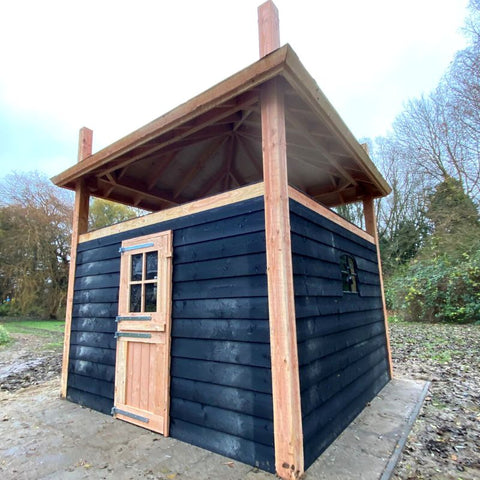 Kippenhok hooiberg bouwpakket Adri | groot hok ook geschikt voor geiten - 390x390x400cm